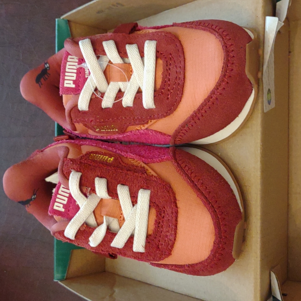 Baby Puma size 5 Red sneakers